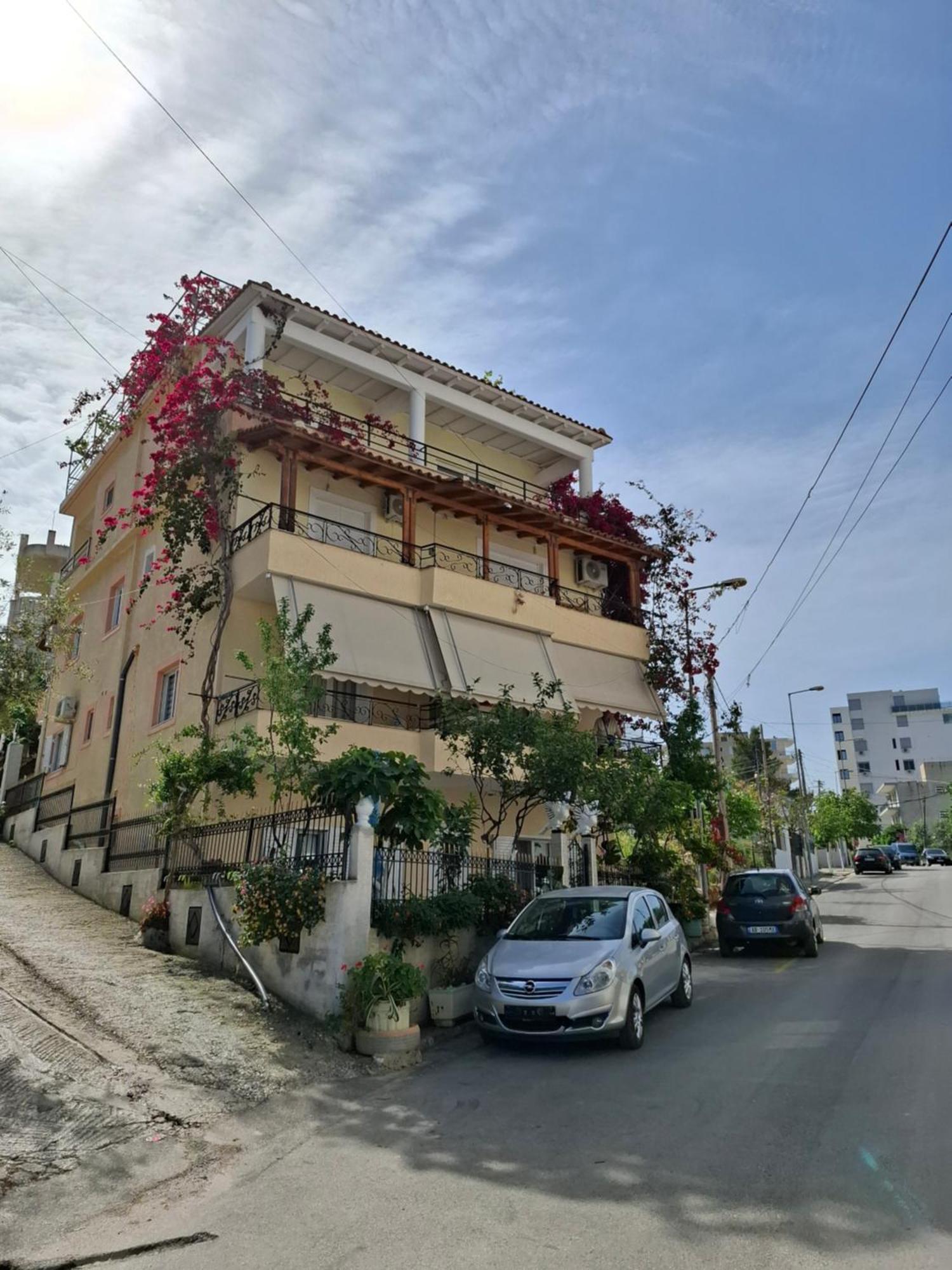 Vila Veli Brothers Саранда Экстерьер фото